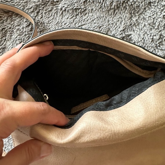 STEVE MADDEN Tassel Crossbody - Picture 7 of 13